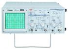 雙通道、4蹤;20MHz 帶寬;5倍放大器;交替觸發(fā).
