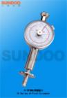 GY-2水果硬度計(jì)(又名果實(shí)硬度計(jì)),用以測(cè)量蘋(píng)果、梨、草莓、葡萄等水果的硬度。它適用于果樹(shù)科研部門(mén)，果品公司，果樹(shù)農(nóng)場(chǎng)，大專院校等單位，對(duì)培育良種，收獲儲(chǔ)存，出口運(yùn)輸和加工等水果硬度的檢測(cè)，從而判斷水果的成熟程度。量程:0.2-4kg/cm2.分辨率:0.02