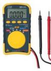 數(shù)字萬(wàn)用表 DT-111 具備8大功能，包括直流電壓，交流電壓，電阻，電容，頻率，占空比，短路測(cè)試和二極管測(cè)試，以及數(shù)據(jù)保持等相關(guān)功能;4000位數(shù)字液晶顯示屏;操作簡(jiǎn)單，數(shù)據(jù)保持和最大值保持功能.