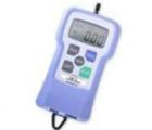 FGP-50數(shù)字測力計、數(shù)字推拉力計;測量范圍：±500.0N (±50.00kg),分辨率0.1 N/0.01kg;很強(qiáng)的數(shù)據(jù)編集能力 具有完善的數(shù)據(jù)管理功能;有連續(xù)存儲，單獨(dú)存儲，標(biāo)準(zhǔn)存儲三種方式;單位:N,kg(g),lb(ob)數(shù)值顯示可上下翻轉(zhuǎn)
 