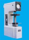 XHRD-150型電動(dòng)塑料洛氏硬度計(jì)用來測(cè)定塑料、復(fù)合材料和各種摩擦材料及軟金屬、非金屬軟材料的硬度。 測(cè)量范圍：70-100HRE，50-115HRZ，50-115HRM,50-115HRR。試驗(yàn)力：588.4、980.7、1471牛頓（60、100、150公斤力）
