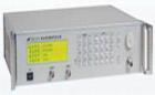 EE1351型程控鎖相掃頻信號源 頻率范圍：1MHz～1000MHz 掃頻功率輸出：+13dBm 掃頻輸出功率誤差：≤±0.5dB 輸出阻抗：50Ω源駐波：≤1.5 諧波：≥30dBc 非諧波：≥30dBc 掃頻功能：LCD顯示直接置數(shù) 

 