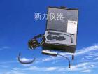  207—V型泄漏電子聽(tīng)診器是通過(guò)高靈敏度麥克風(fēng)，采用柔韌的軟管在十分復(fù)雜的設(shè)備結(jié)構(gòu)情況下，其探頭可以達(dá)到檢測(cè)部位，調(diào)節(jié)放大開(kāi)關(guān)，找到泄漏氣、油的部位，如按上金屬探針，可深入水或油里面聽(tīng)測(cè)振動(dòng)聲音。 
