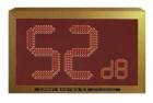 應(yīng)用范圍及特點(diǎn)：

HS5628A/B型室內(nèi)噪聲顯示屏是專業(yè)用于室內(nèi)環(huán)境噪聲監(jiān)測、顯示的裝置。它采用超高度、耐高溫LED像素管器件。適用于城市，居民小區(qū)、歌舞廳、演播室等公共場所室內(nèi)環(huán)境噪聲的監(jiān)測顯示。它的安裝對提高人們噪聲污染防治意識及建設(shè)城市精神文明建設(shè)具有積極作用。并可通過精心的外觀結(jié)構(gòu)設(shè)計(jì)，精湛的工藝技術(shù)制作，使其又同時(shí)作為一個(gè)良好的形象標(biāo)志物，美化、點(diǎn)綴我們的城市小區(qū)。我廠可以十分方便地按照用戶提出的具體要求進(jìn)行制作。包括：結(jié)構(gòu)造型、外形尺寸、材料選用、輔助功能的設(shè)置等。