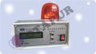 SL-038A接地系統(tǒng)監(jiān)測(cè)報(bào)警儀產(chǎn)品特點(diǎn)：

自動(dòng)報(bào)警，對(duì)接地系統(tǒng)狀況實(shí)時(shí)監(jiān)測(cè)報(bào)警；接地系統(tǒng)監(jiān)測(cè)電阻值可調(diào)（0-500Ω）；根據(jù)工作流水線接地電阻值的要求，設(shè)定對(duì)地監(jiān)測(cè)最佳阻值，超過設(shè)定電阻時(shí)，將會(huì)進(jìn)行聲光報(bào)警；接地系統(tǒng)斷線時(shí)立即聲光報(bào)警。